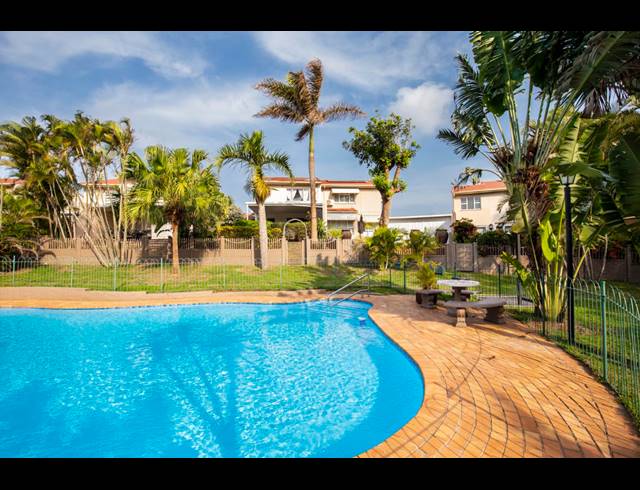 3 BEDROOM TOWNHOUSE FOR SALE IN UMHLANGA CENTRAL